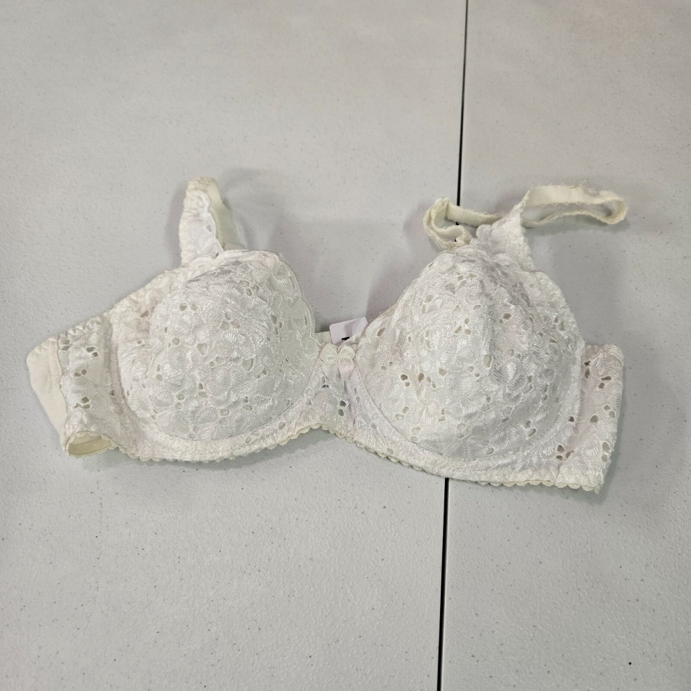 Partners Intimates Women Bra 36B White Eyelet Embroidered Underwire